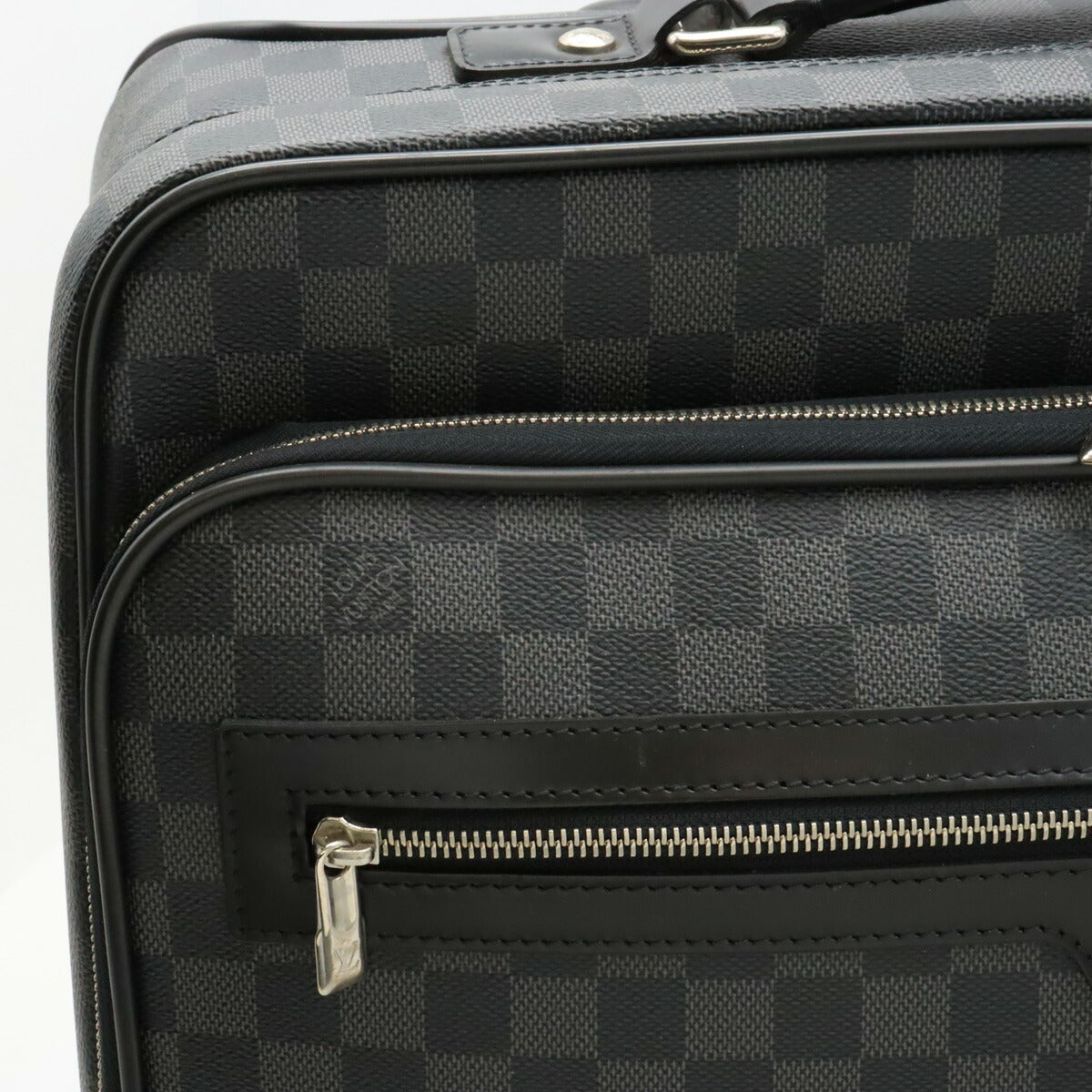 Louis Vuitton Damier Graphite Pilot Case N23206