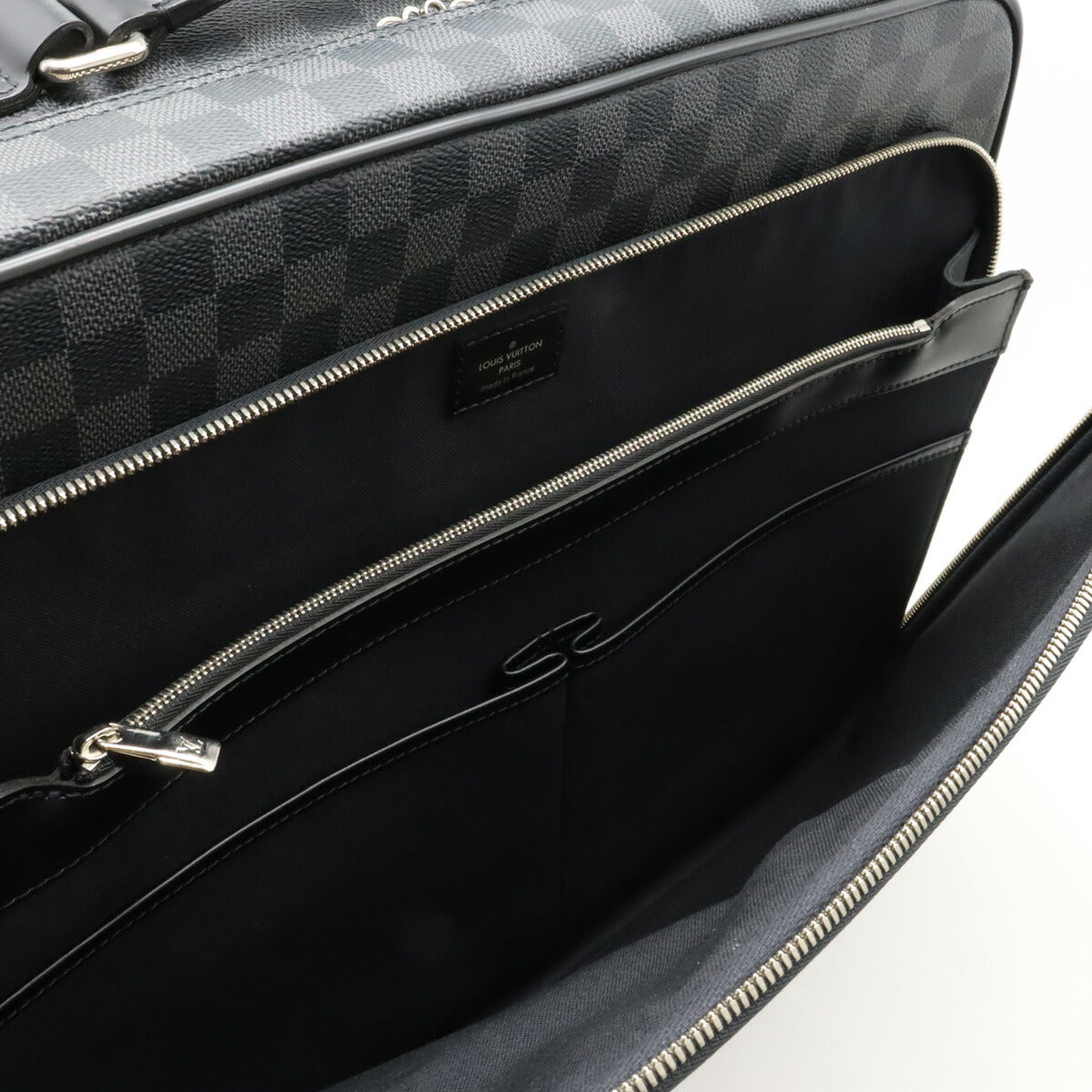 Louis Vuitton Damier Graphite Pilot Case N23206