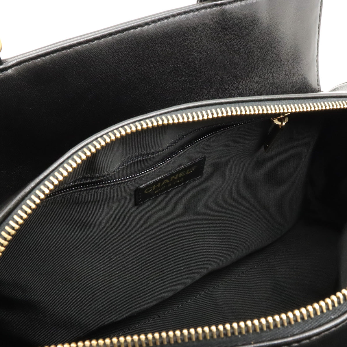 Chanel Leather Chocobar Handbag Black