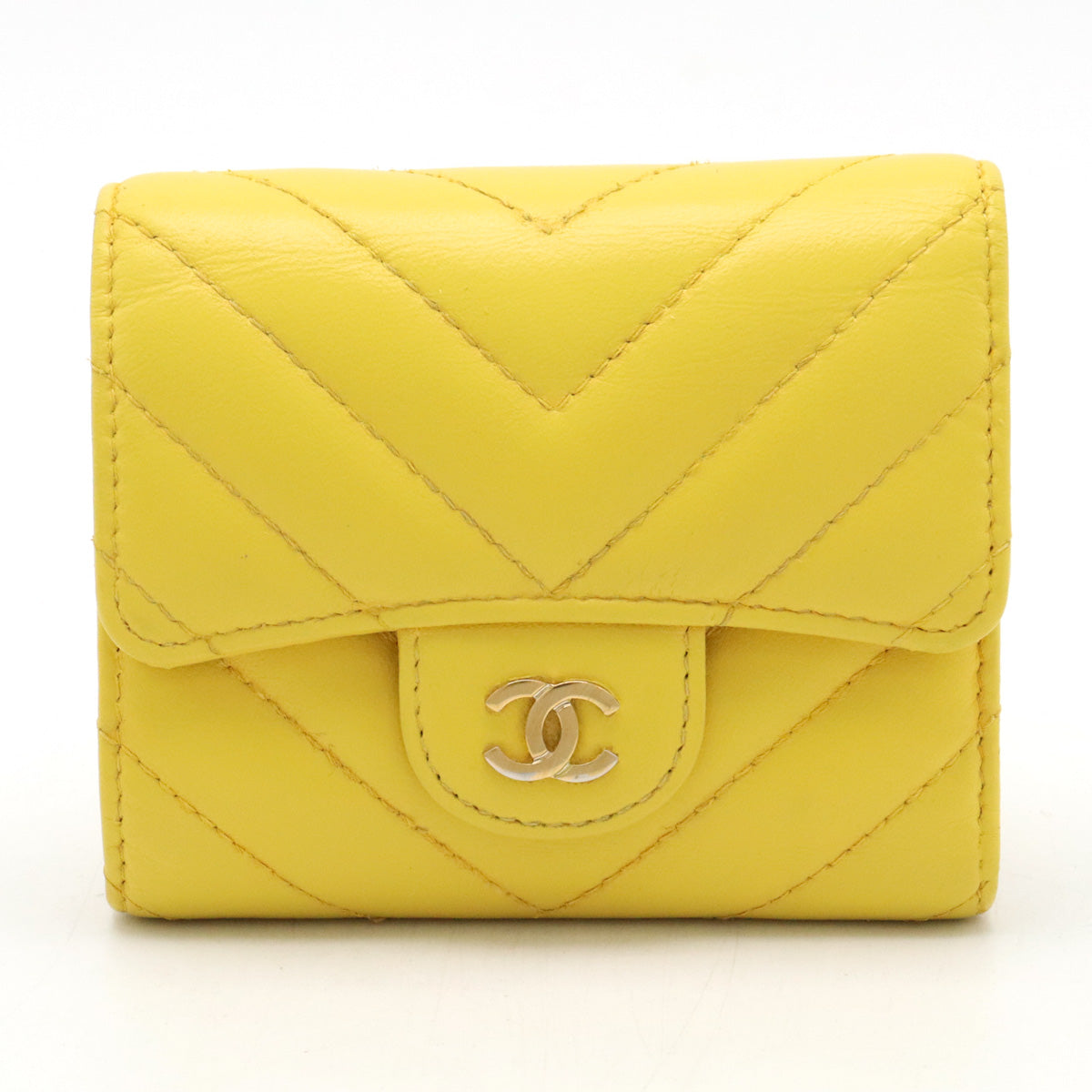 Chanel Chevron V-Stitch Leather Trifold Wallet Yellow A81900 in Very Good Condition