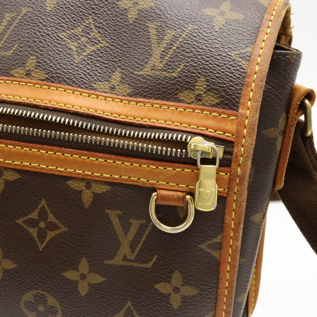 Louis Vuitton Monogram Bosphore PM Messenger Bag M40106