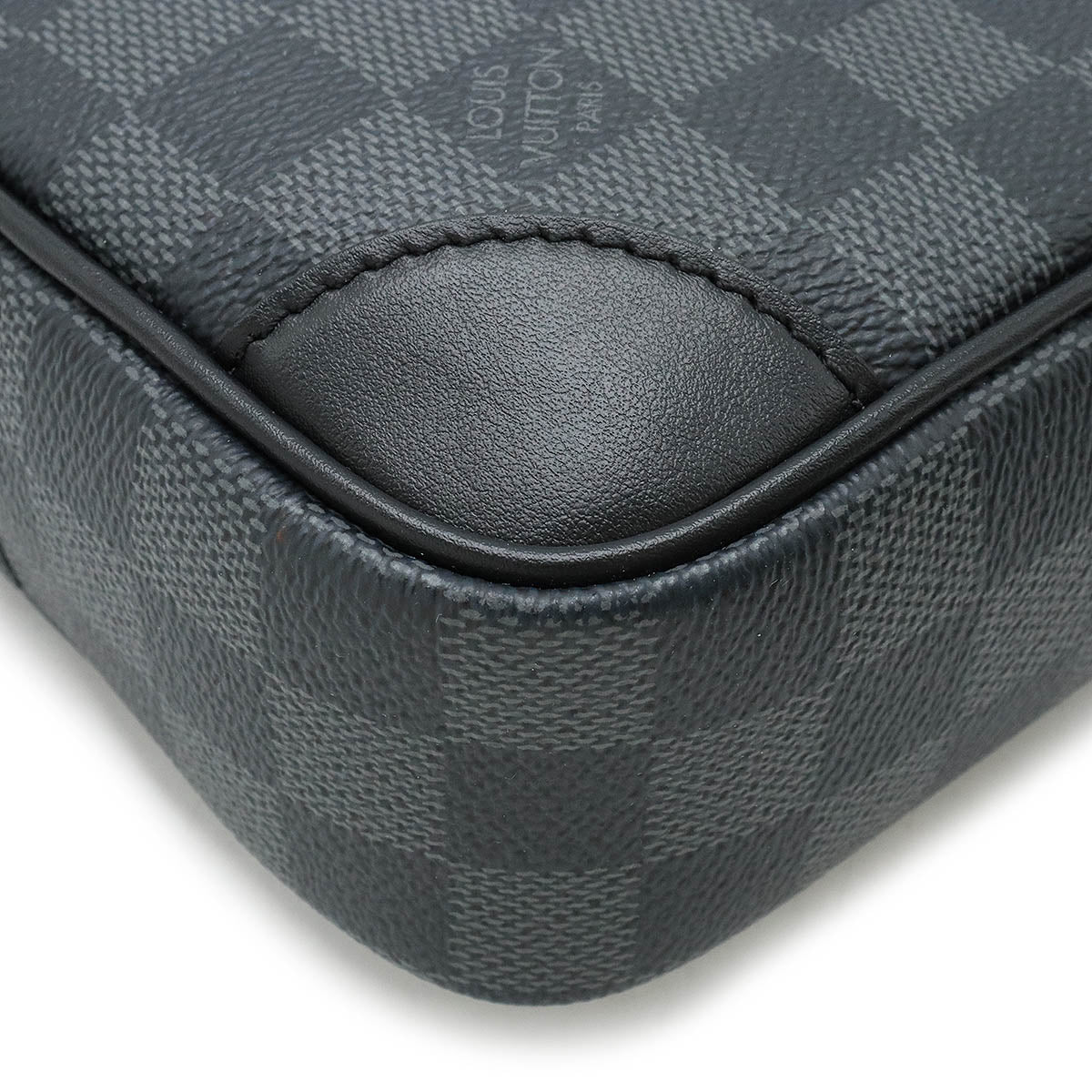 Louis Vuitton Damier Graphite Pochette Kasai Clutch Bag N60501 in Great Condition