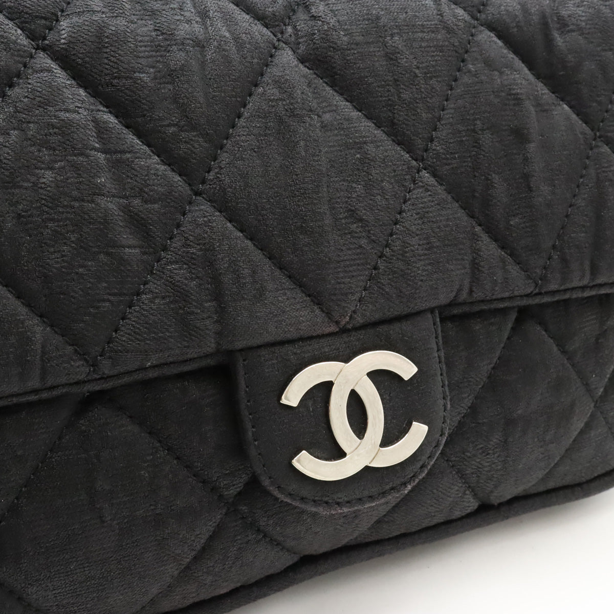 Chanel Matelasse Coco Mark Coated Nylon Chain Shoulder Bag A39078 in Good Condition