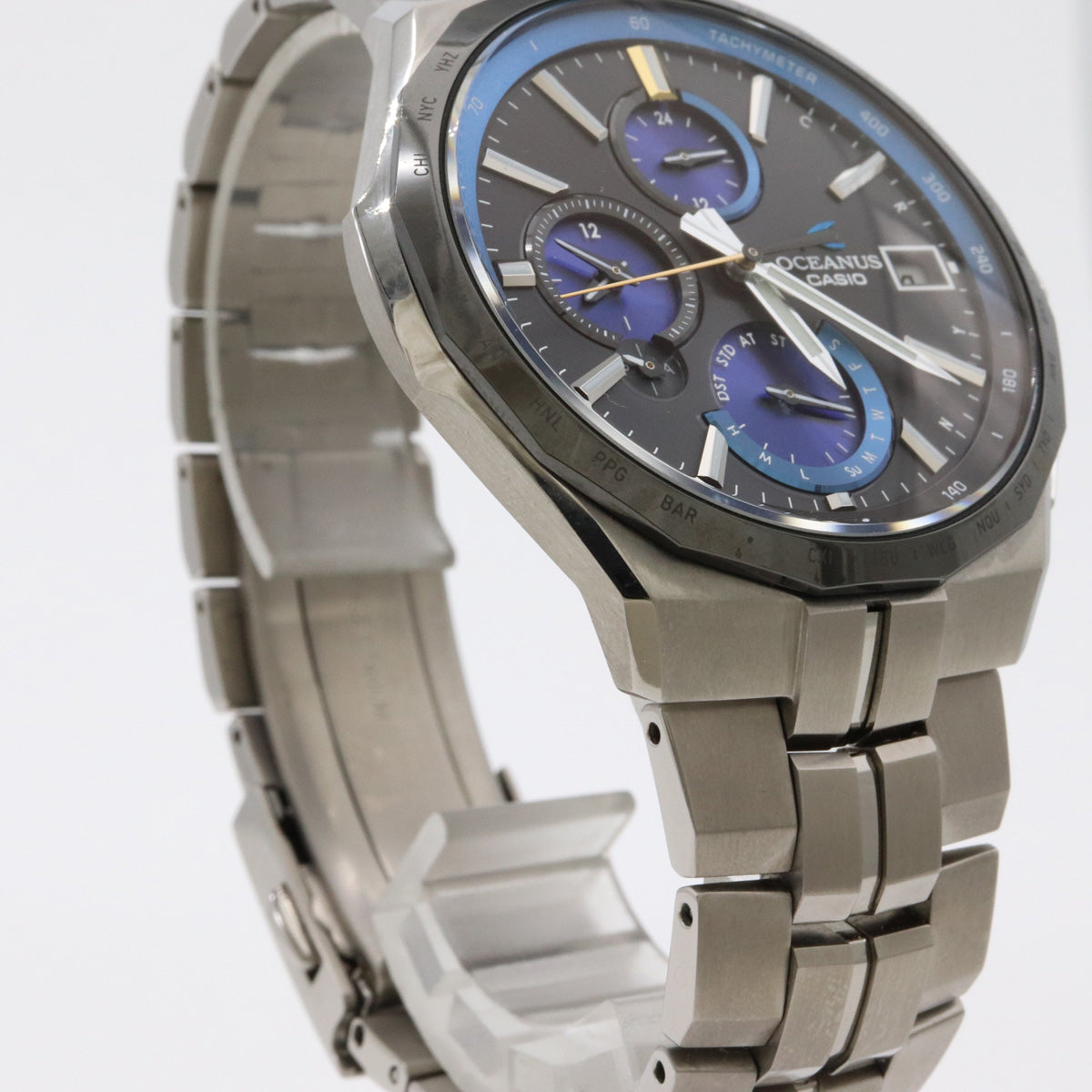 CASIO OCEANUS Manta Titanium Solar Men's Watch OCW-S5000 in Very Good Condition