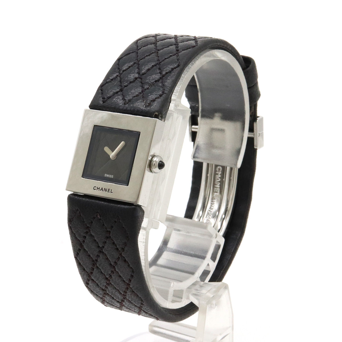 Chanel Matelasse SS Enamel Leather Belt Black Dial Ladies Quartz Watch H0116 in Very Good Condition