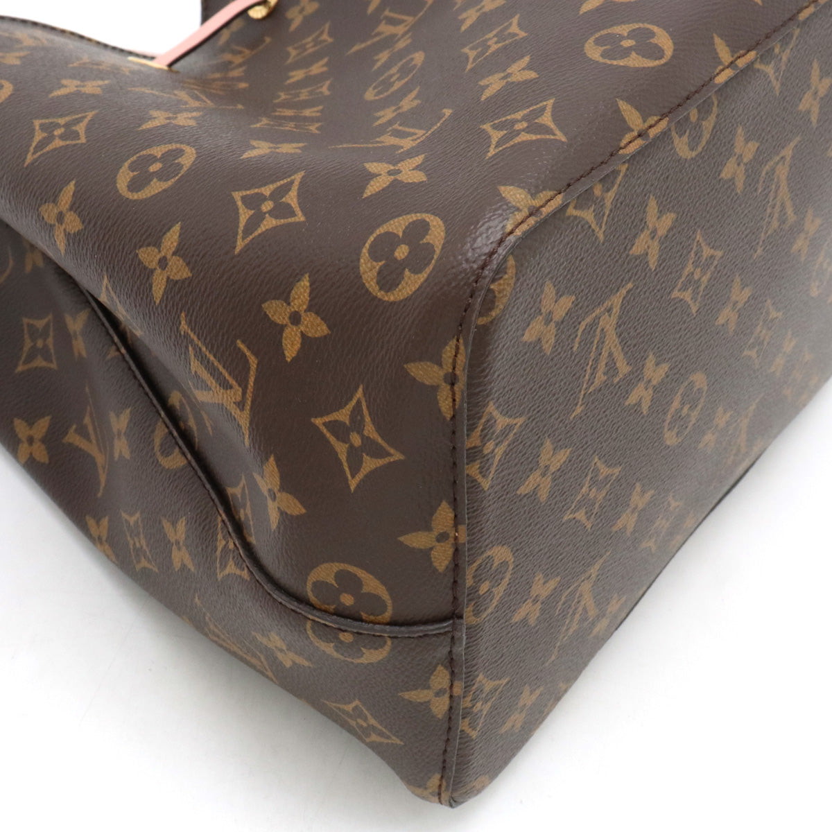 Louis Vuitton Monogram NeoNoe Shoulder Bag M44022 in Very Good Condition