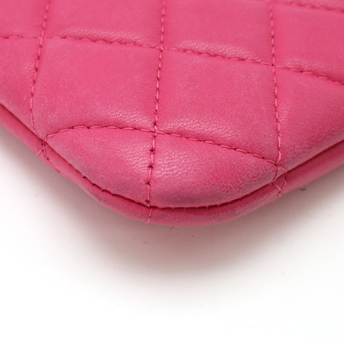 Chanel Matelasse Lambskin Mini Pouch Coin Case Pink in Very Good Condition