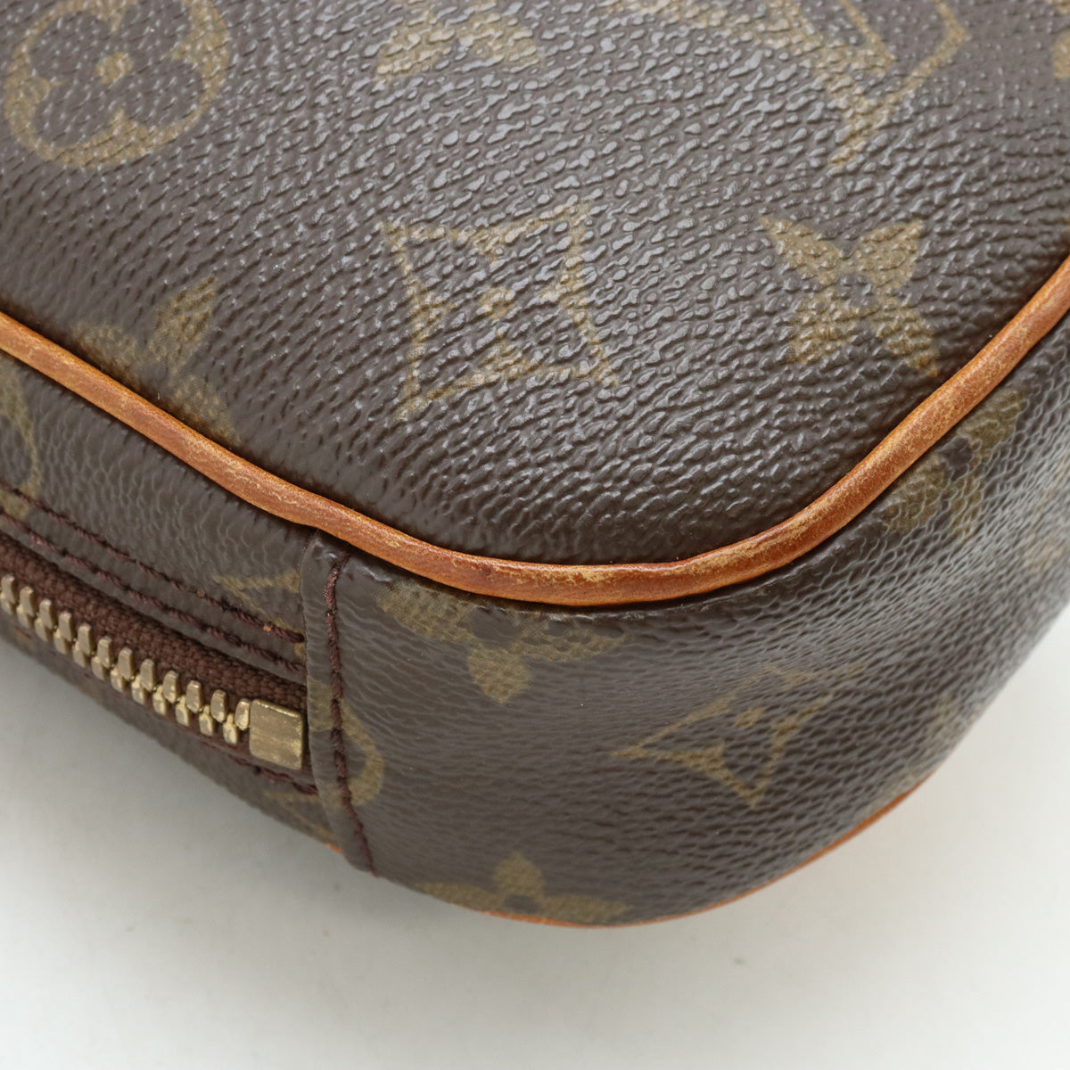 Louis Vuitton Monogram Pochette Gange Shoulder Bag