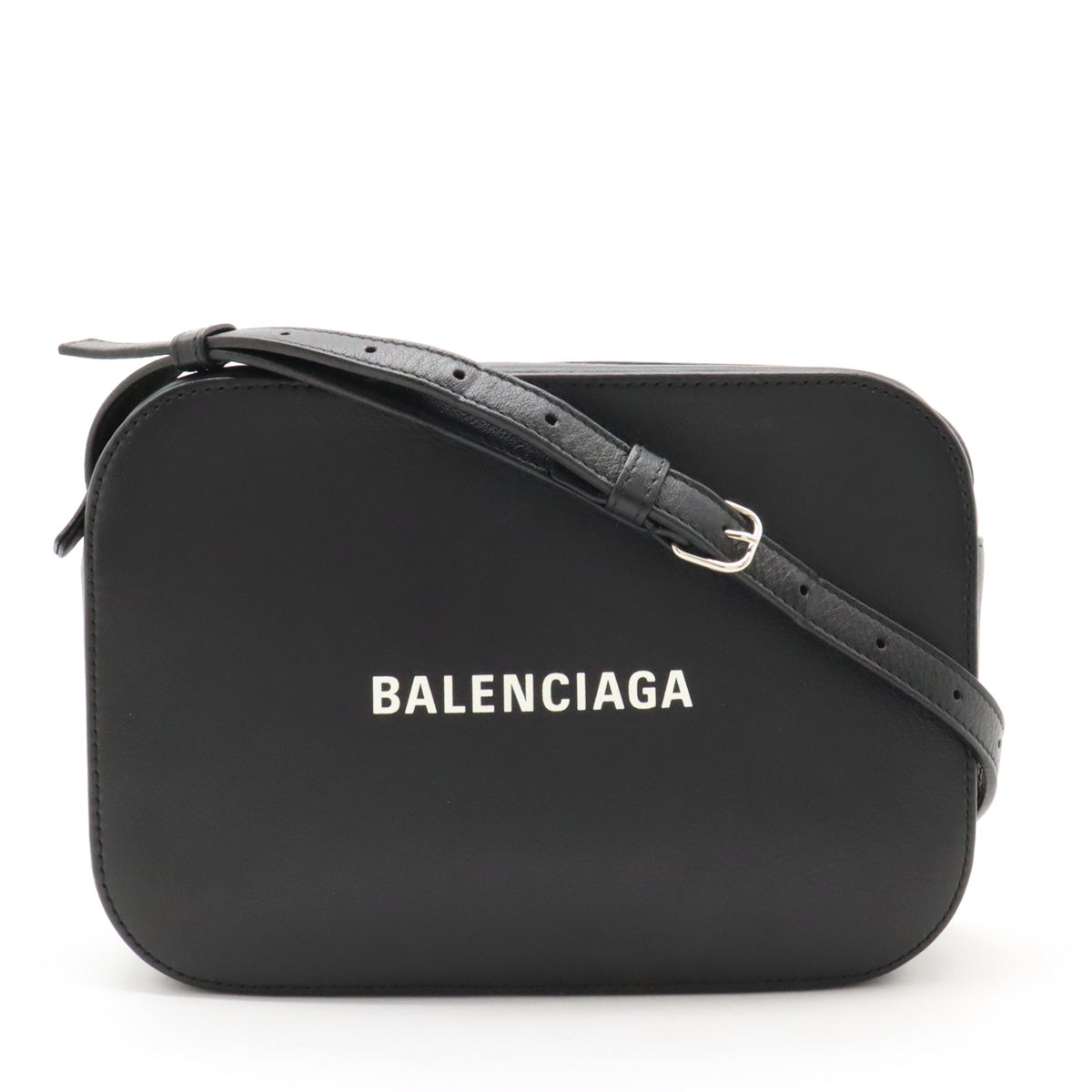 Balenciaga Leather Everyday Camera Bag S Crossbody 552370 in Very Good Condition