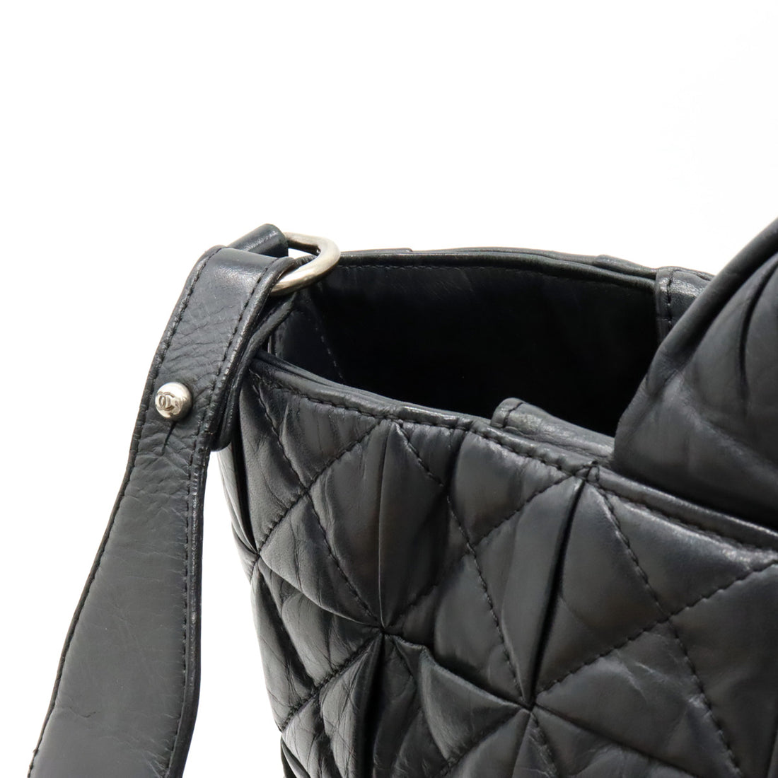 Chanel Quilted Leather Tote Bag Black