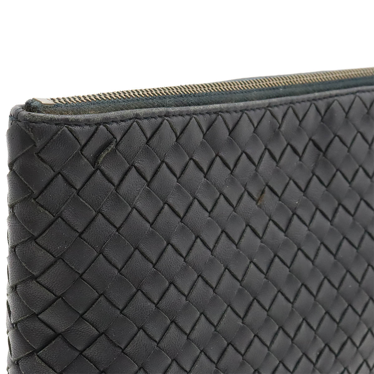 Bottega Veneta Intrecciato Leather Clutch Bag 522430 in Very Good Condition