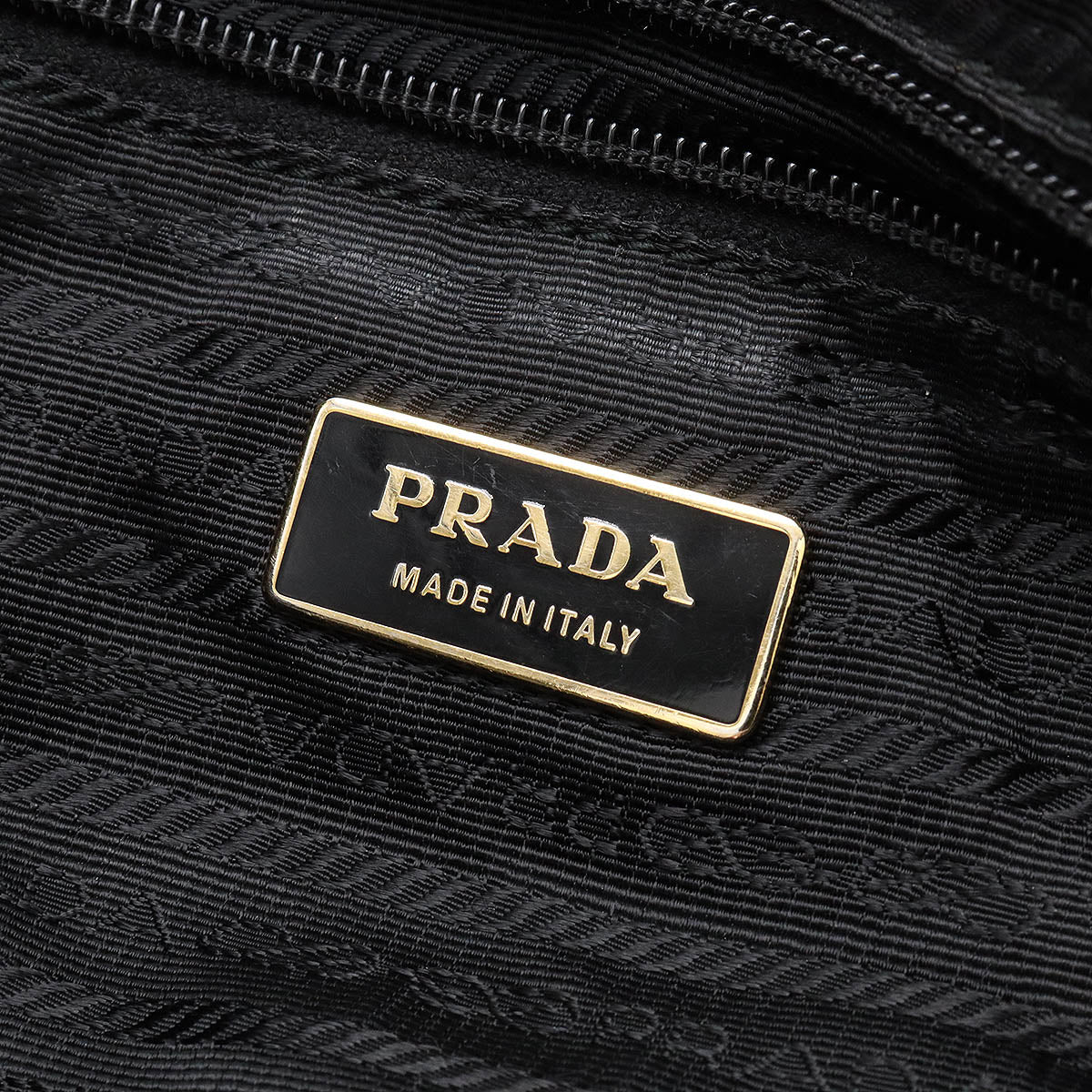 Prada TESSUTO BOW 2WAY Nylon/Leather Handbag BN1631 in Very Good Condition