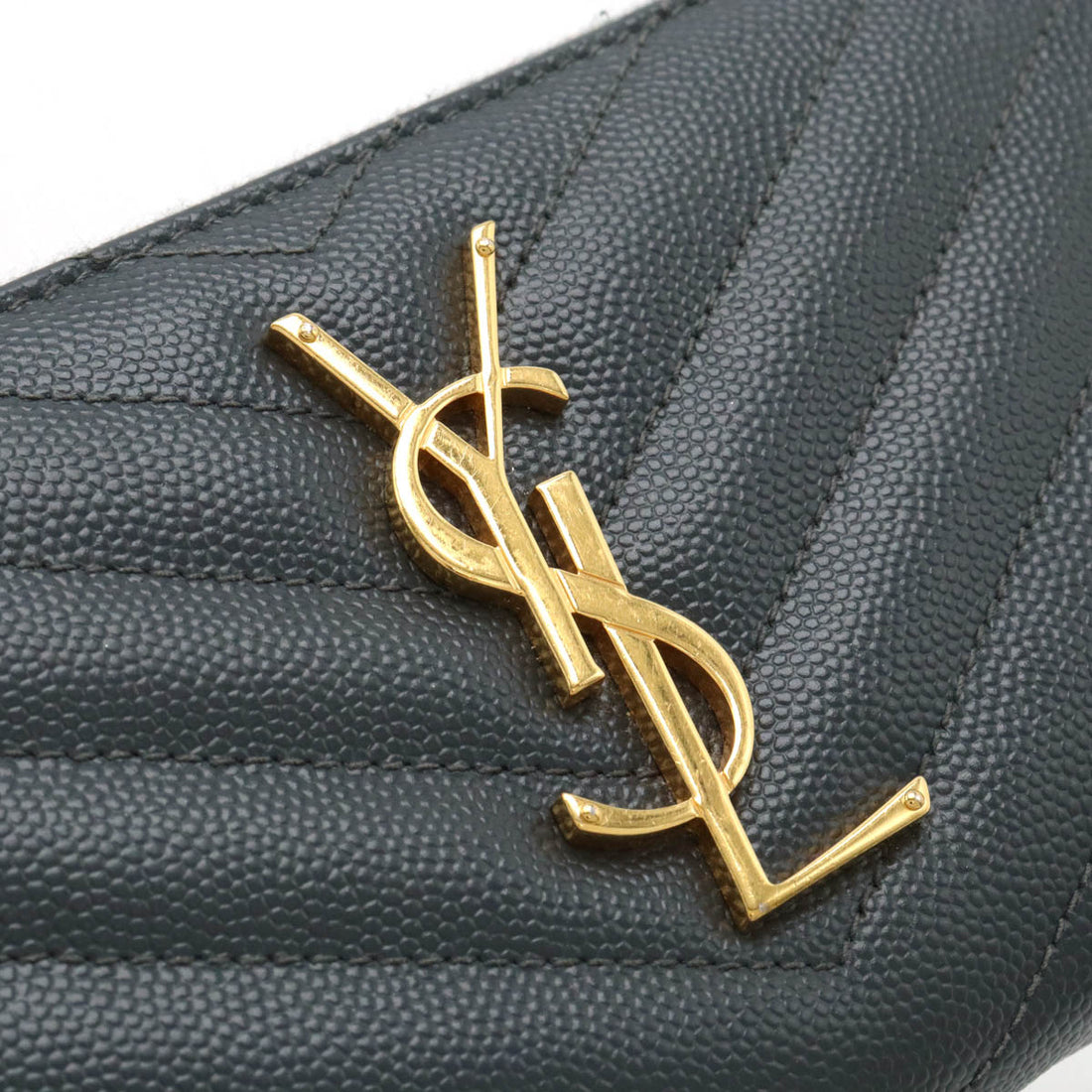 Yves Saint Laurent Leather Monogram Zip-Around Wallet 358094 in Very Good Condition