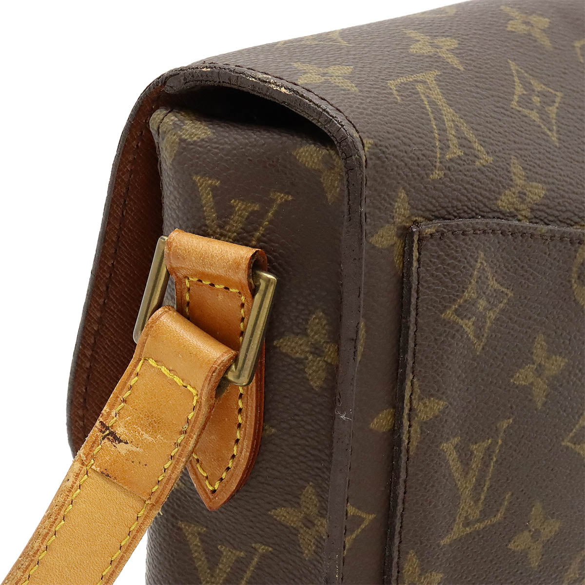 Louis Vuitton Monogram Saint Cloud 24 Shoulder Bag M51242 in Very Good Condition