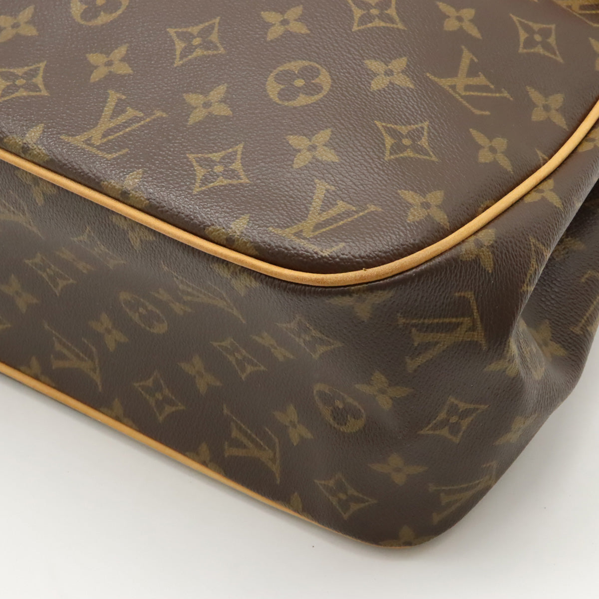 Louis Vuitton Monogram Batignolles Horizontal Tote Bag