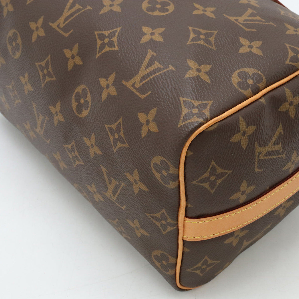 Louis Vuitton Monogram Speedy Bandouliere 25 Handbag M46977