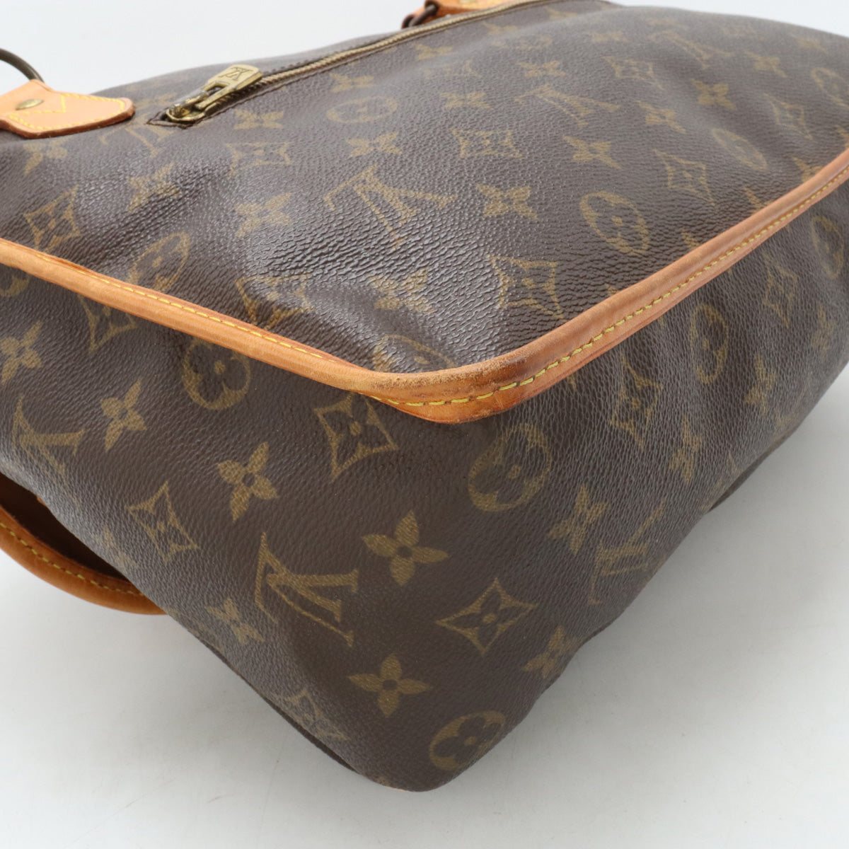 Louis Vuitton Monogram Sac Bazas Japan Shoulder Bag M99013 in Good Condition