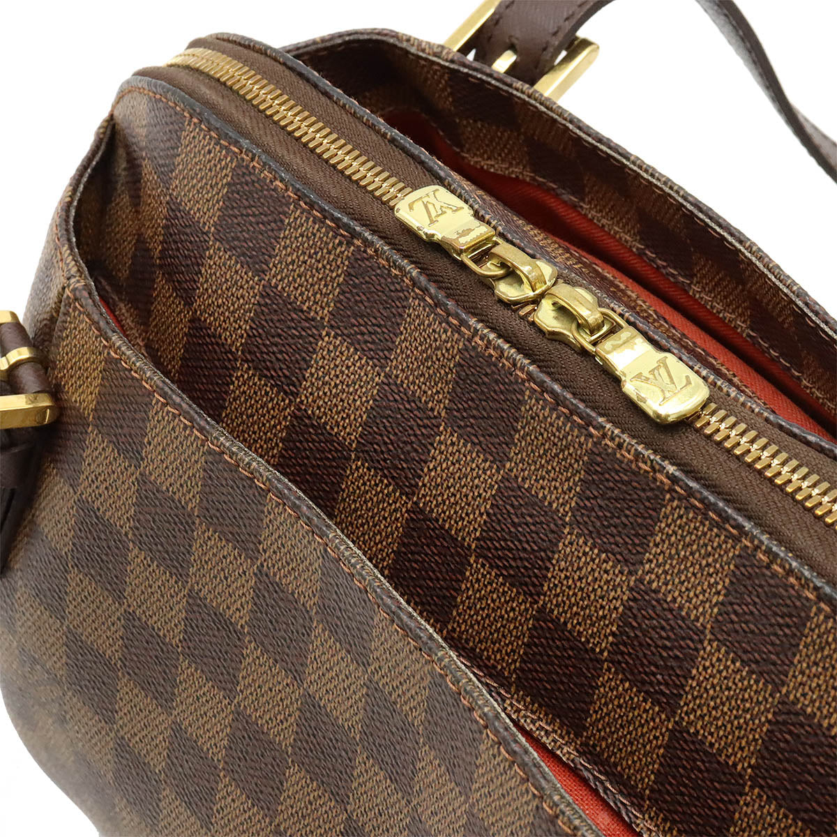 Louis Vuitton Damier Belem MM Shoulder Bag N51174 in Very Good Condition