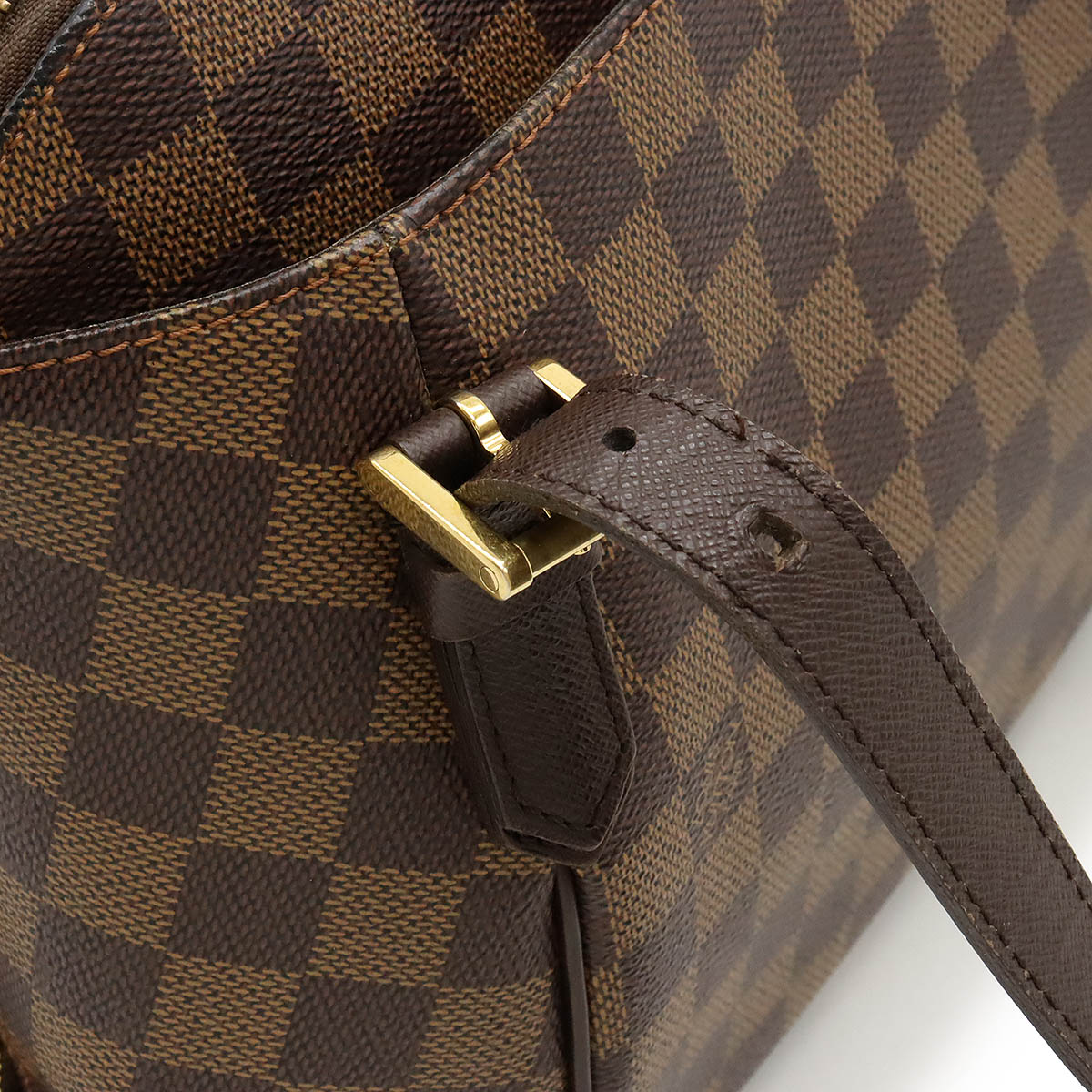 Louis Vuitton Damier Belem MM Shoulder Bag N51174 in Very Good Condition