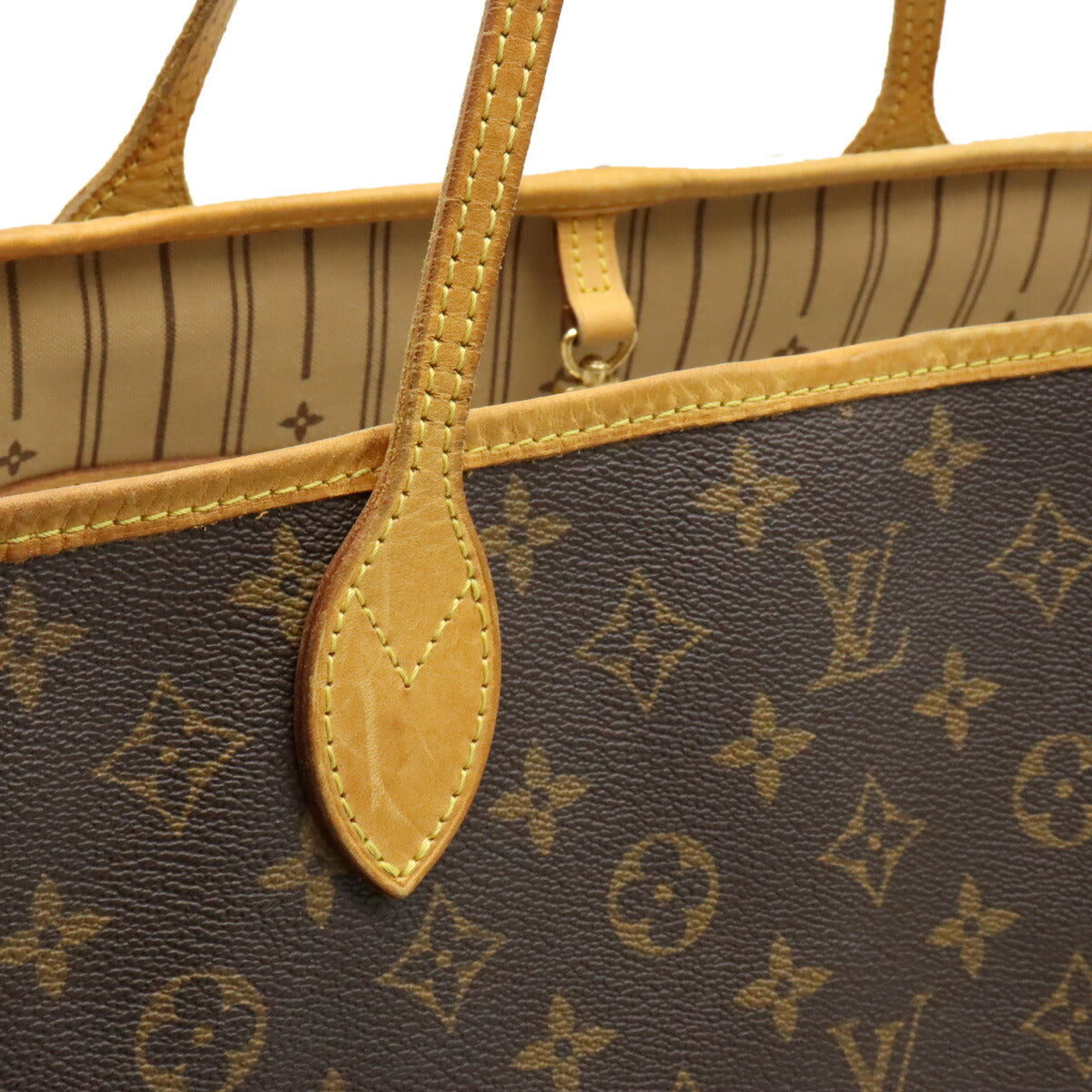 Louis Vuitton Monogram Neverfull GM Tote Bag M40157