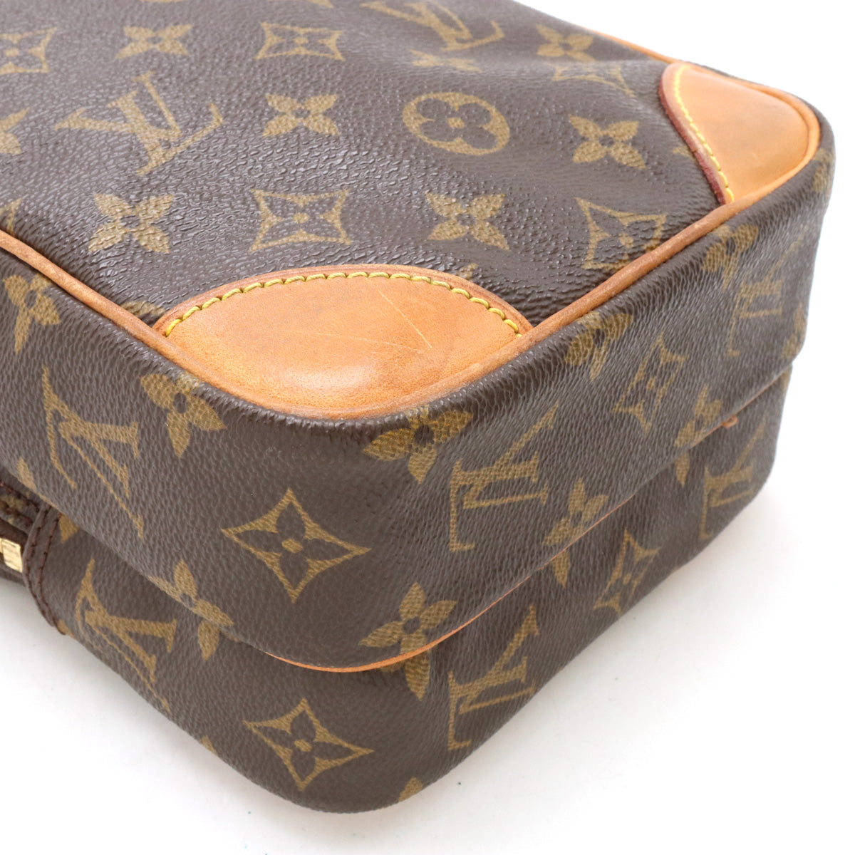 Louis Vuitton Monogram Amazon Shoulder Bag Pochette M45236 in Good Condition