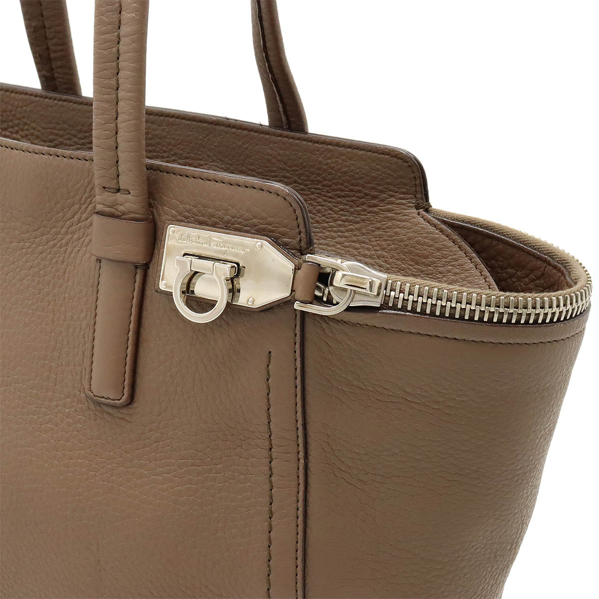 Salvatore Ferragamo Leather Ariana Varve Gancini Tote Bag