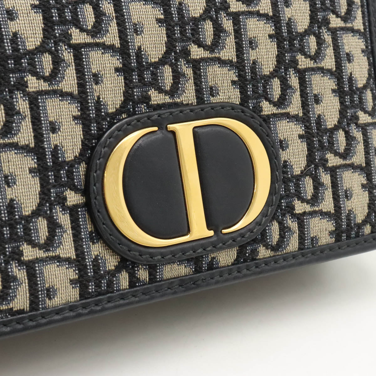 Dior Oblique Jacquard 30 Montaigne 2-in-1 Shoulder Bag