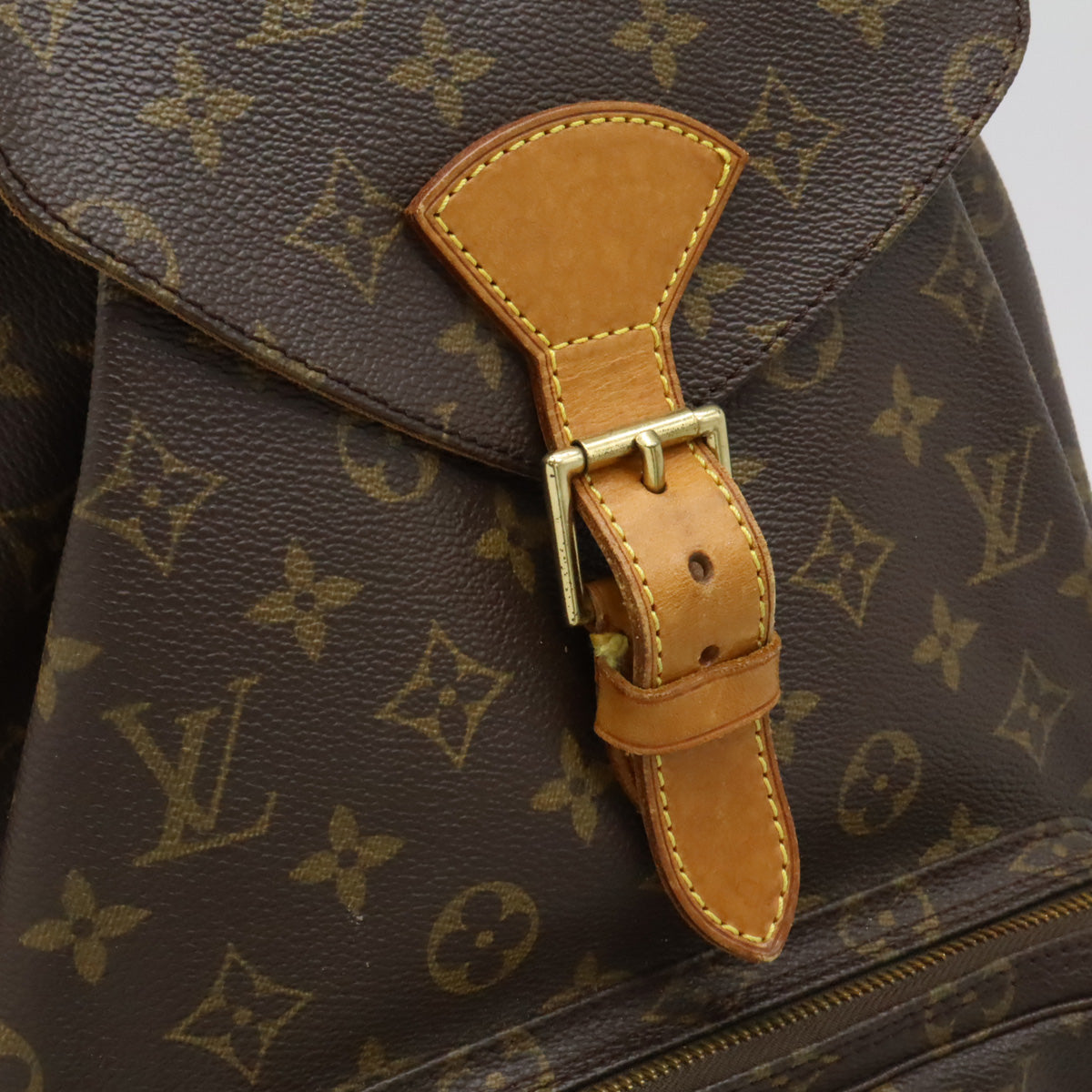 Louis Vuitton Monogram Montsouris MM Backpack M51136