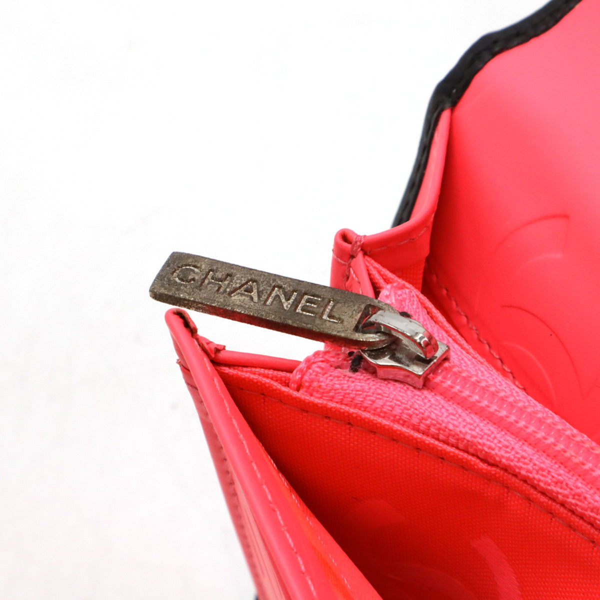 Chanel Cambon Line Soft Calf/Enamel Long Wallet A26717