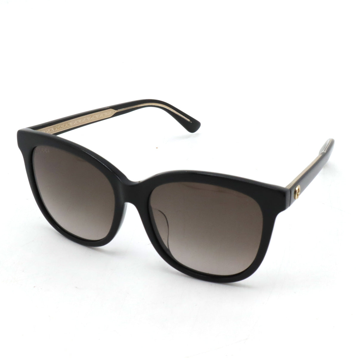 Gucci Sunglasses GG0082SK Black Gradient in Very Good Condition