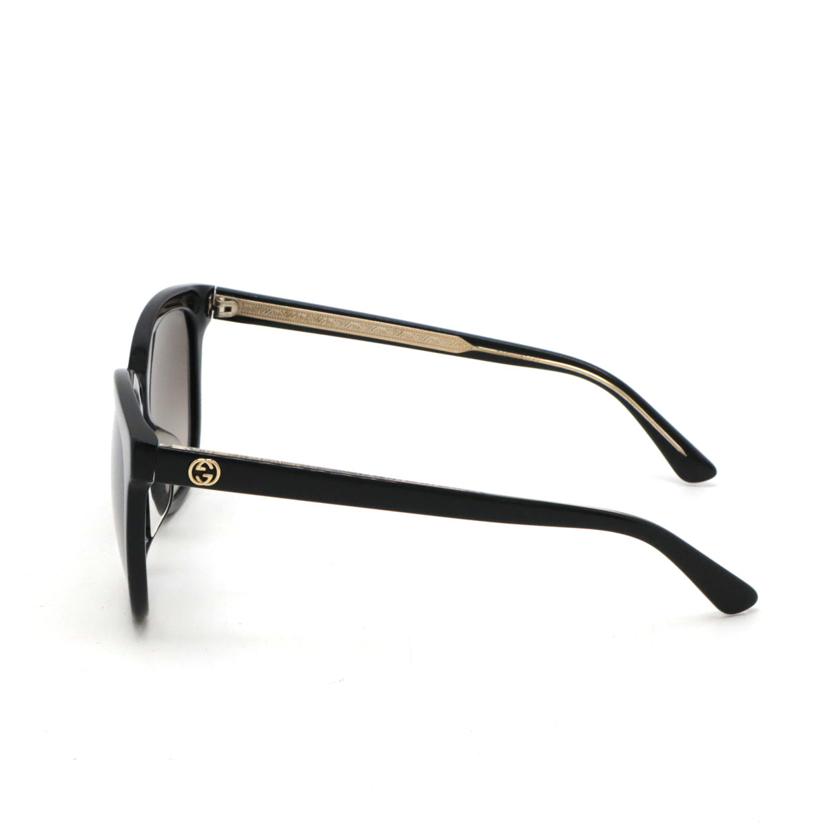 Gucci Sunglasses GG0082SK Black Gradient in Very Good Condition