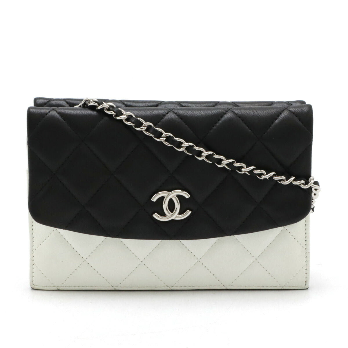 Chanel Leather Matelasse Chain Wallet Shoulder Bag