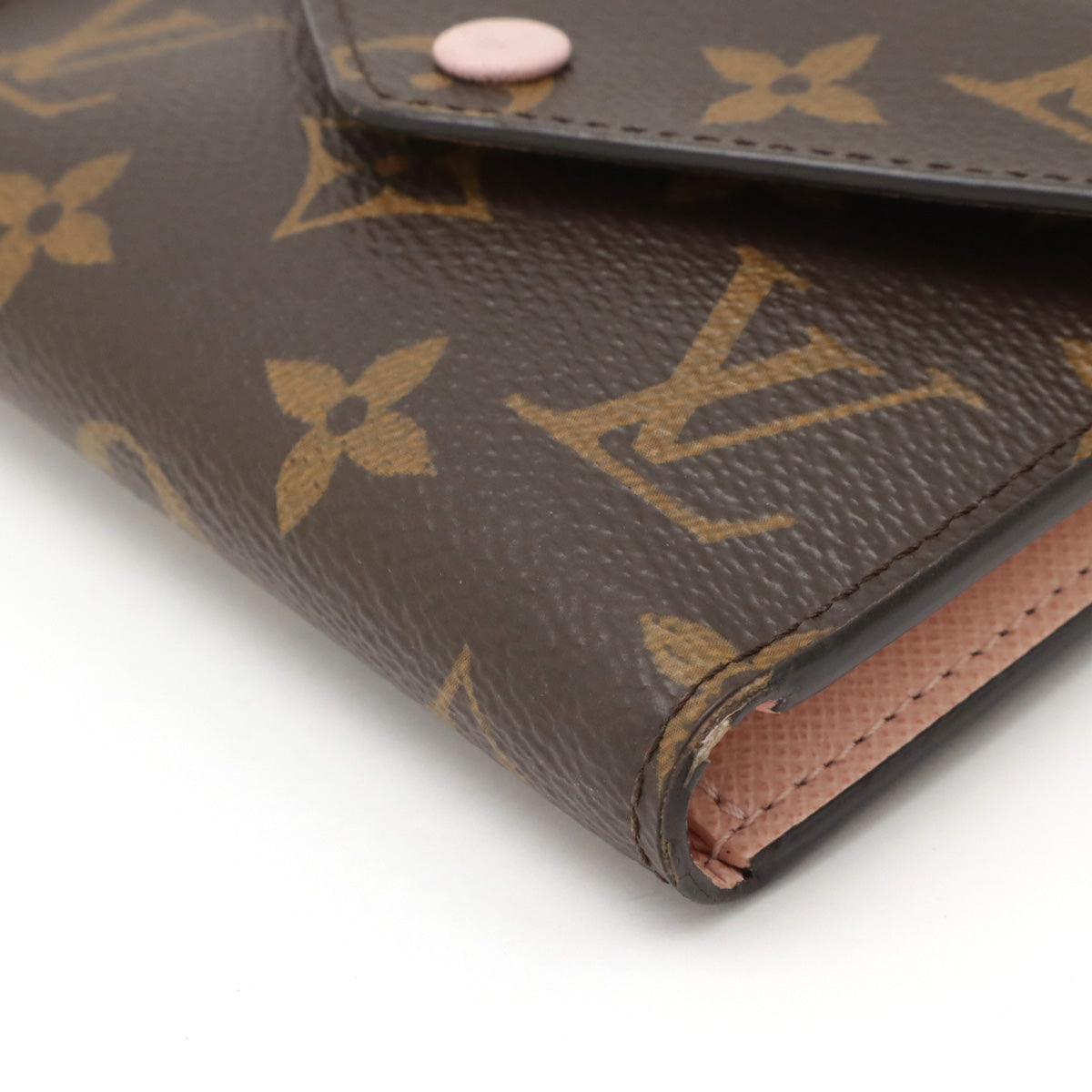 Louis Vuitton Monogram Victorine Trifold Wallet M62360 in Great Condition