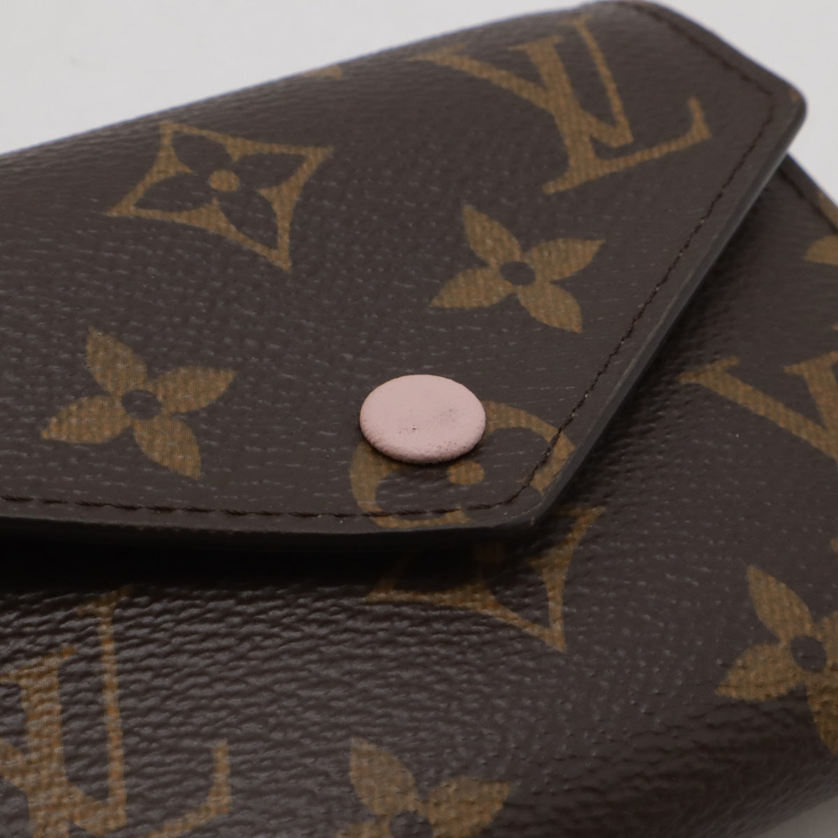 Louis Vuitton Monogram Victorine Trifold Wallet M62360 in Great Condition