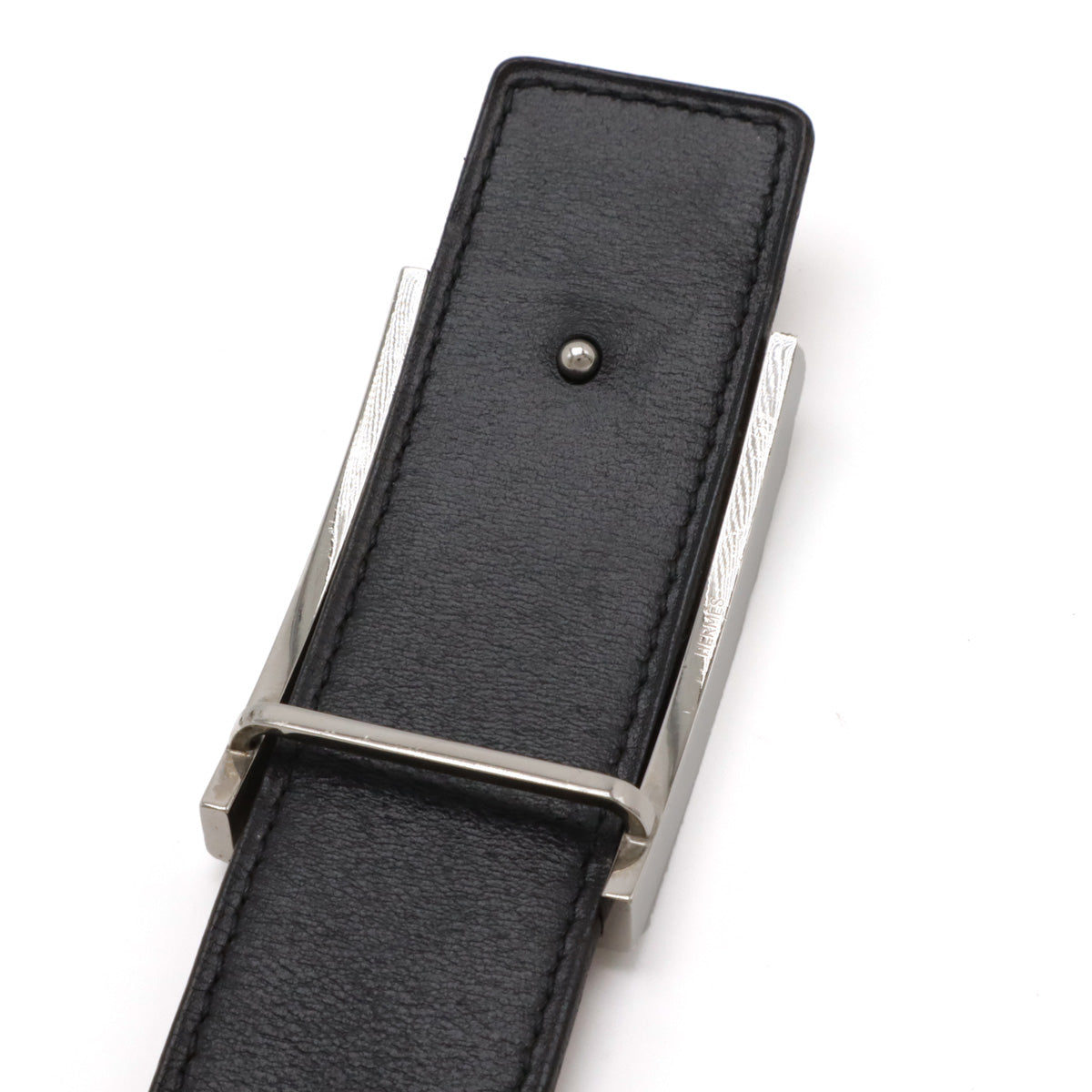 Hermes Lucky Metal H Reversible Leather Belt in Very Good Condition