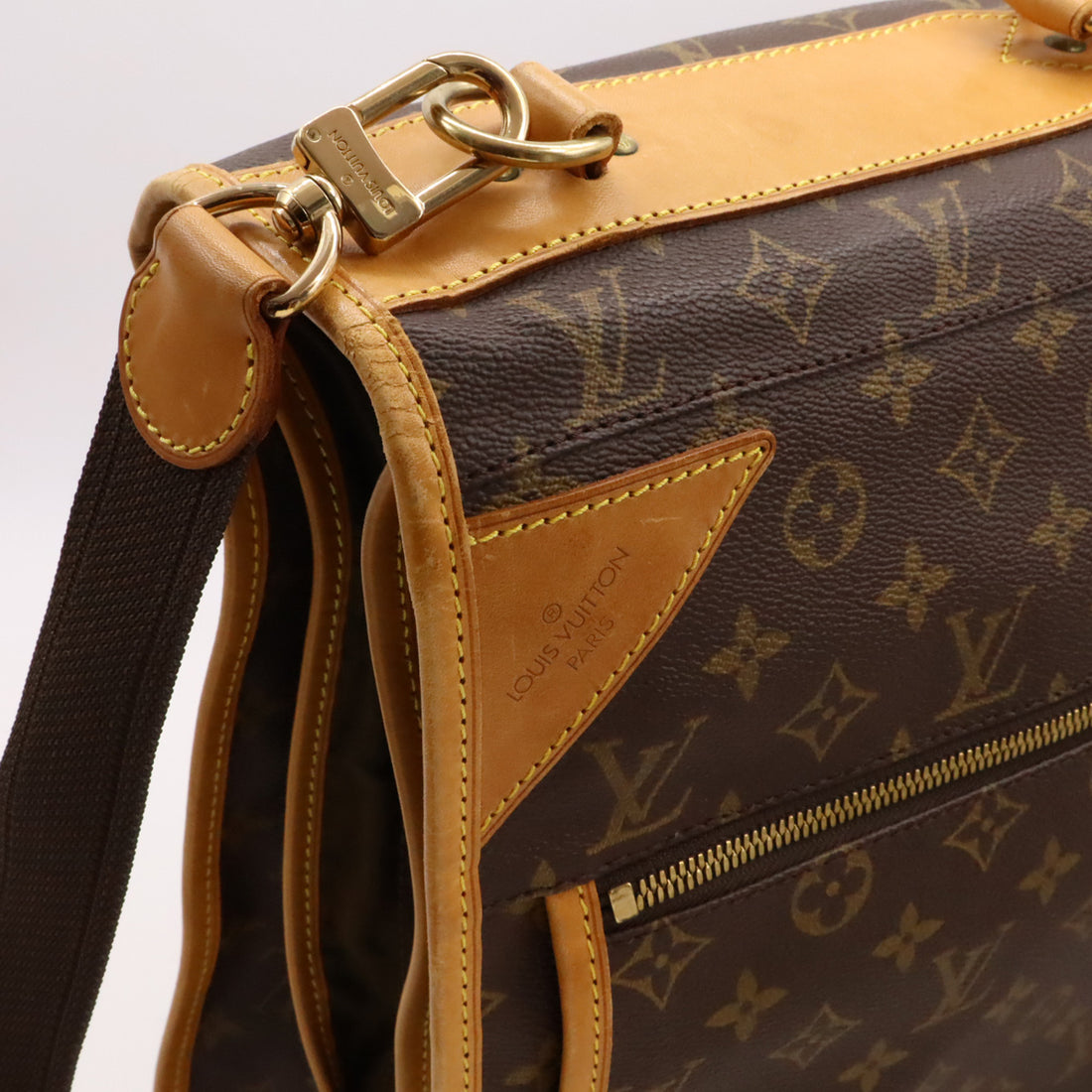 Louis Vuitton Monogram Portable Cabin Garment Case M23420