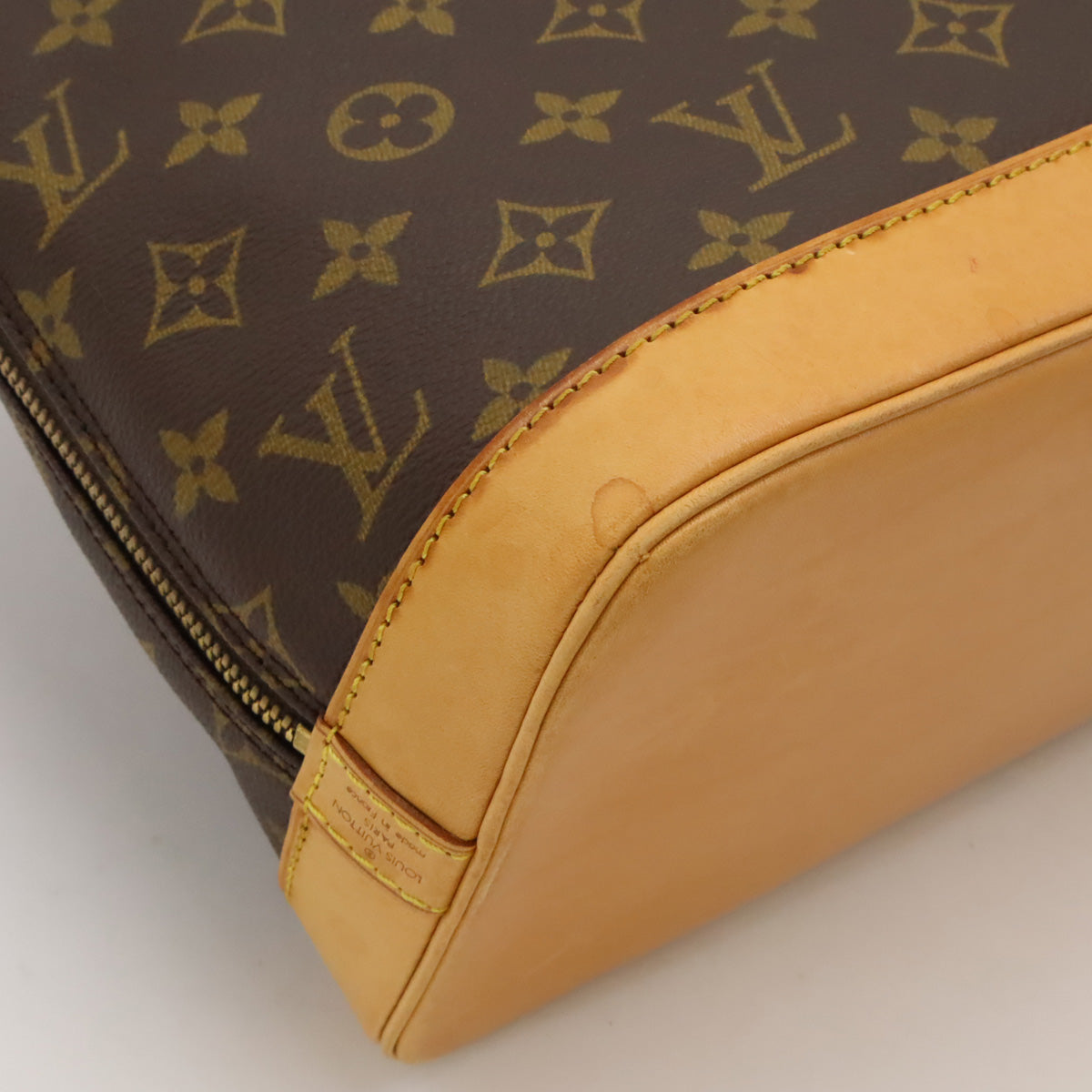 Louis Vuitton Monogram Alma Handbag M51130