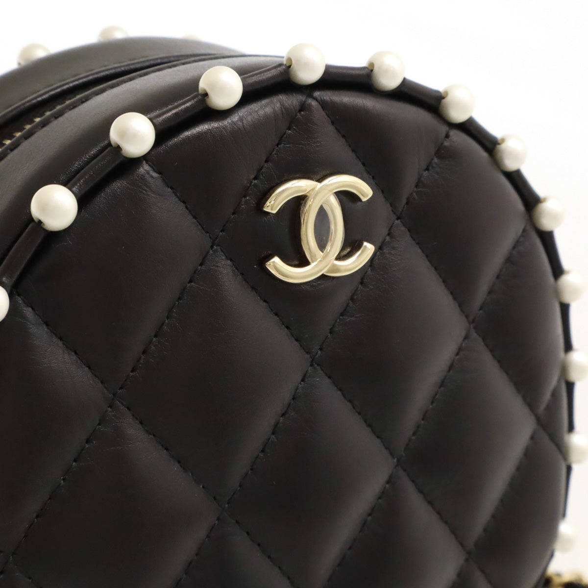 Chanel Leather/Faux Pearl Coco Mark Round Chain Shoulder Bag