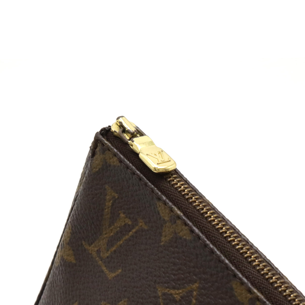 Louis Vuitton Monogram Pochette Accessoires Clutch in Very Good Condition