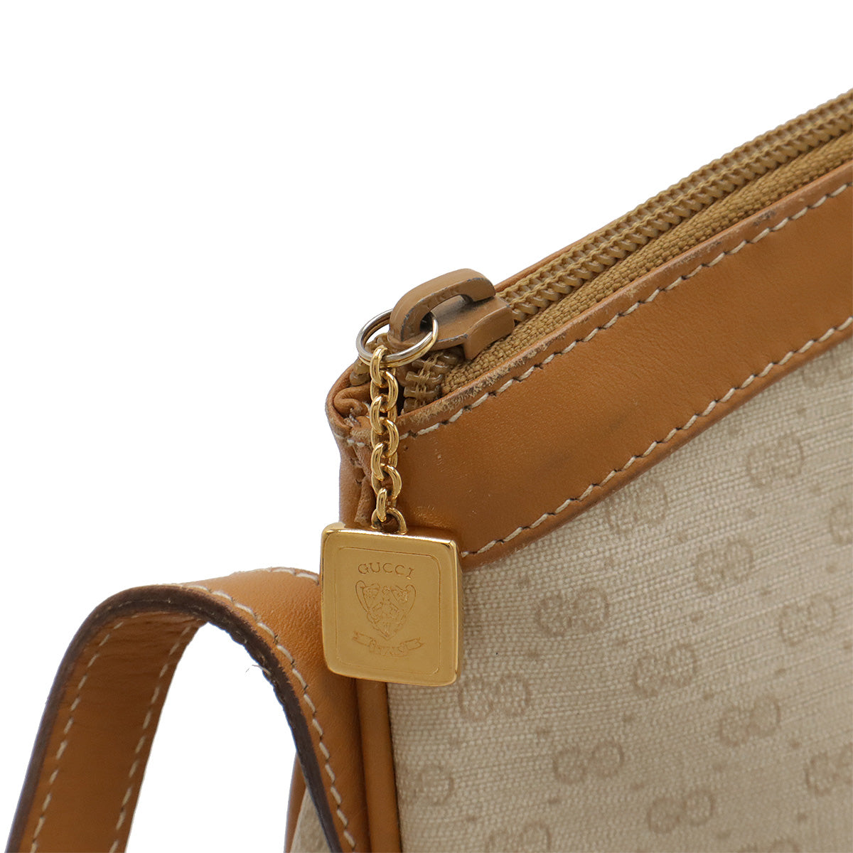 Gucci GG Plus PVC Leather Shoulder Bag Beige in Very Good Condition