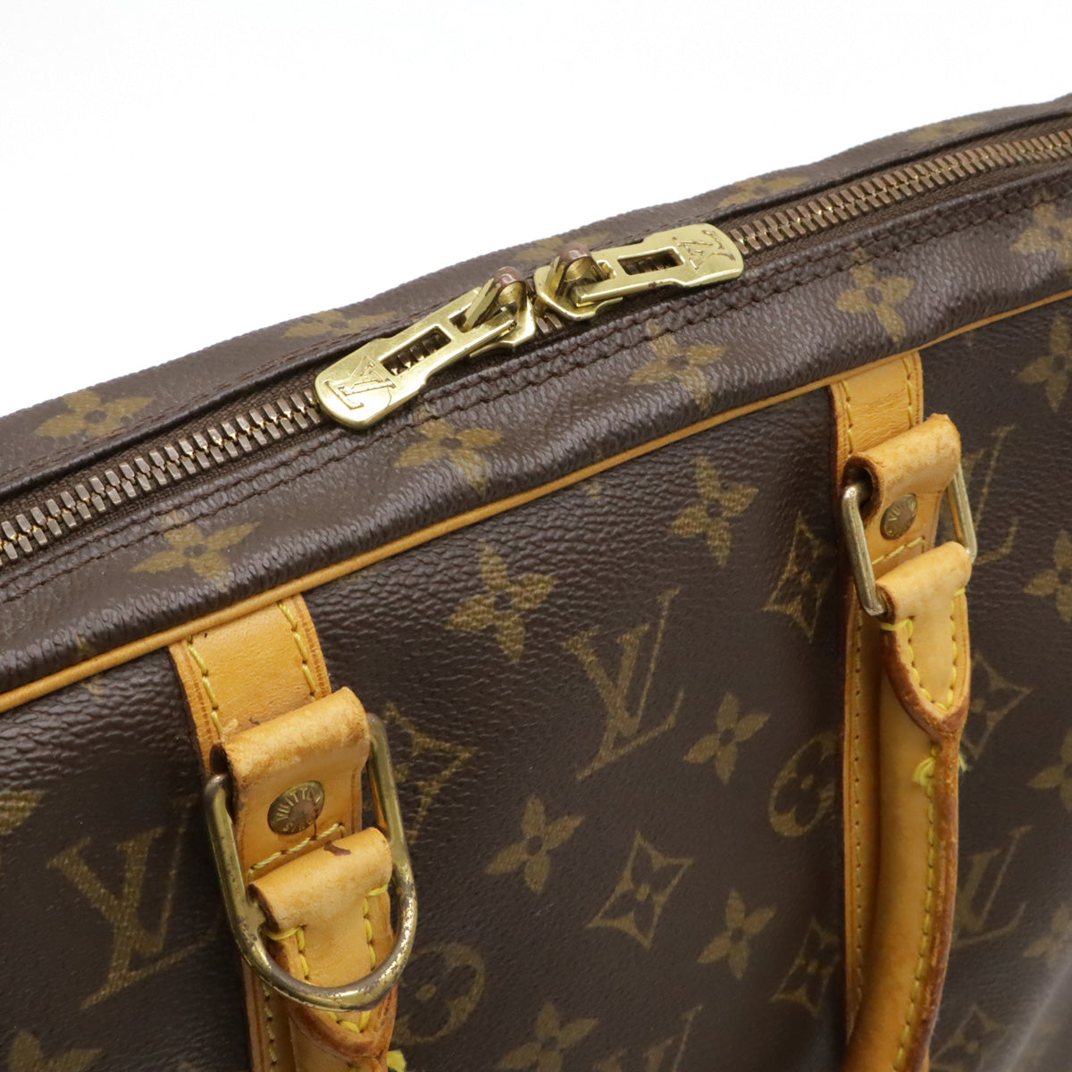 Louis Vuitton Monogram Porte-Documents Voyage Briefcase M53361 in Very Good Condition