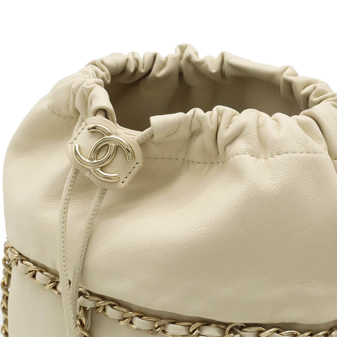 Chanel Lambskin Chain Shoulder Bag Ivory