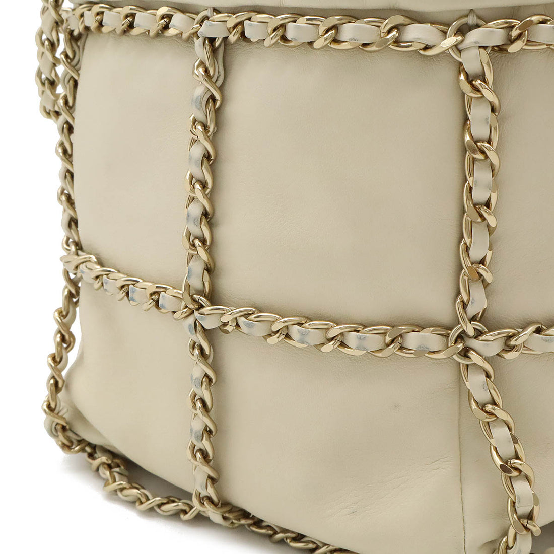 Chanel Lambskin Chain Shoulder Bag Ivory