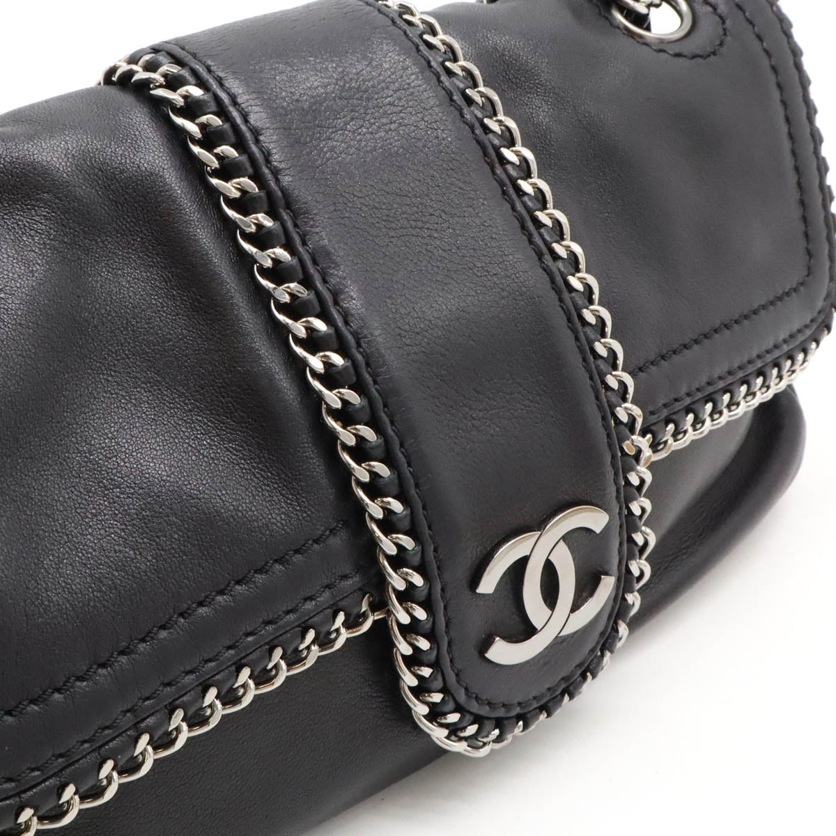 Chanel Leather Coco Mark W Chain Shoulder Bag in Very Good Condition