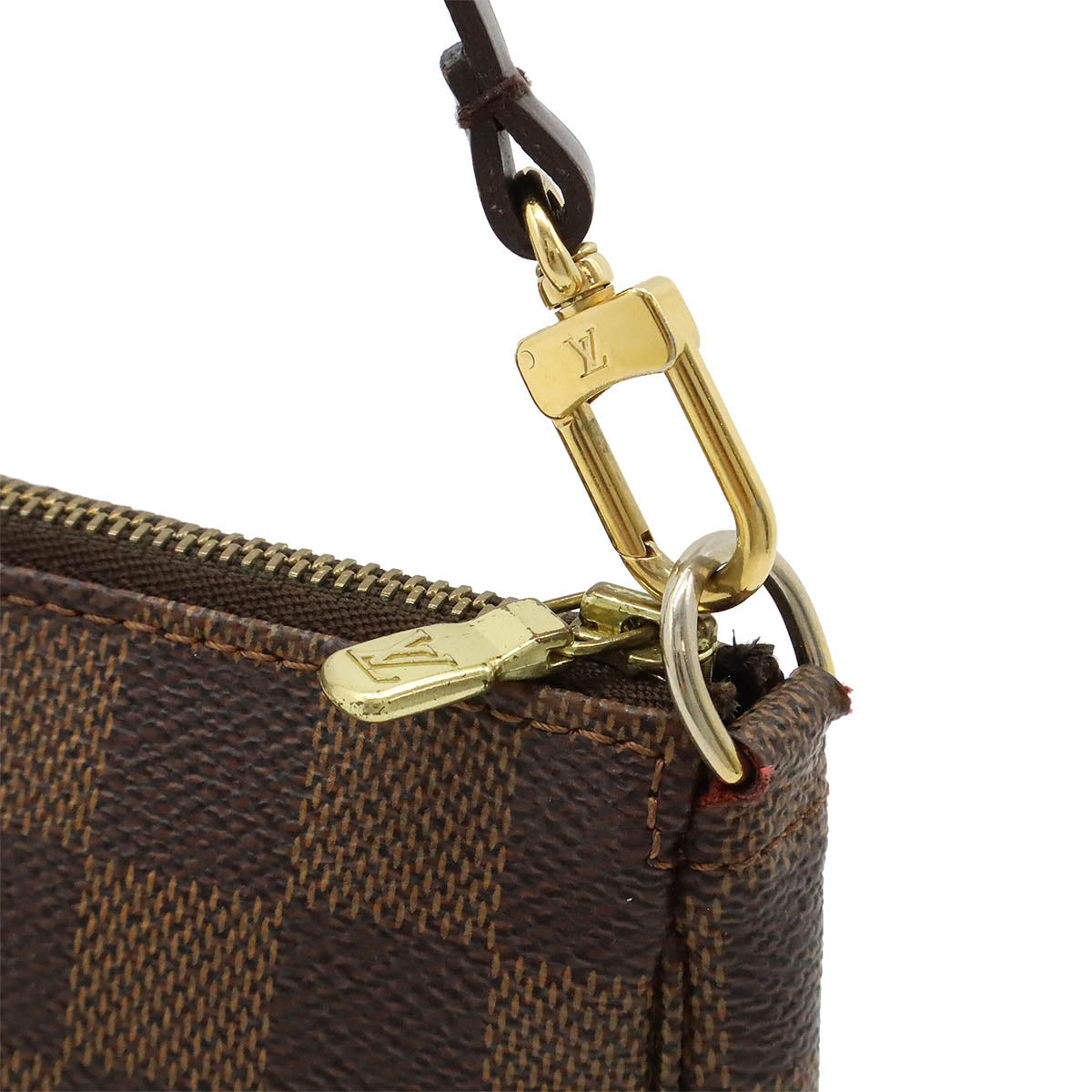 Louis Vuitton Damier Pochette Accessoire Clutch