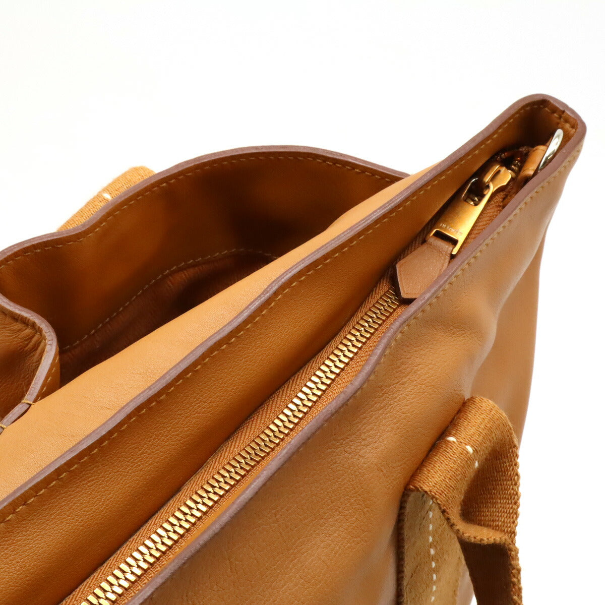 Hermes Leather Caravan Vertical MM Tote Bag