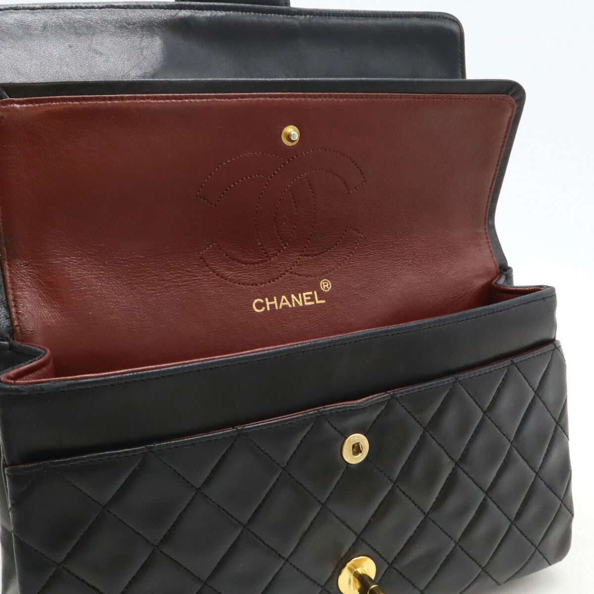 Chanel Matelasse 25 Leather Shoulder Bag Black