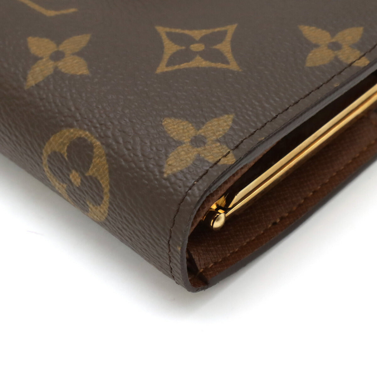 Louis Vuitton Monogram Viennois Wallet M61663