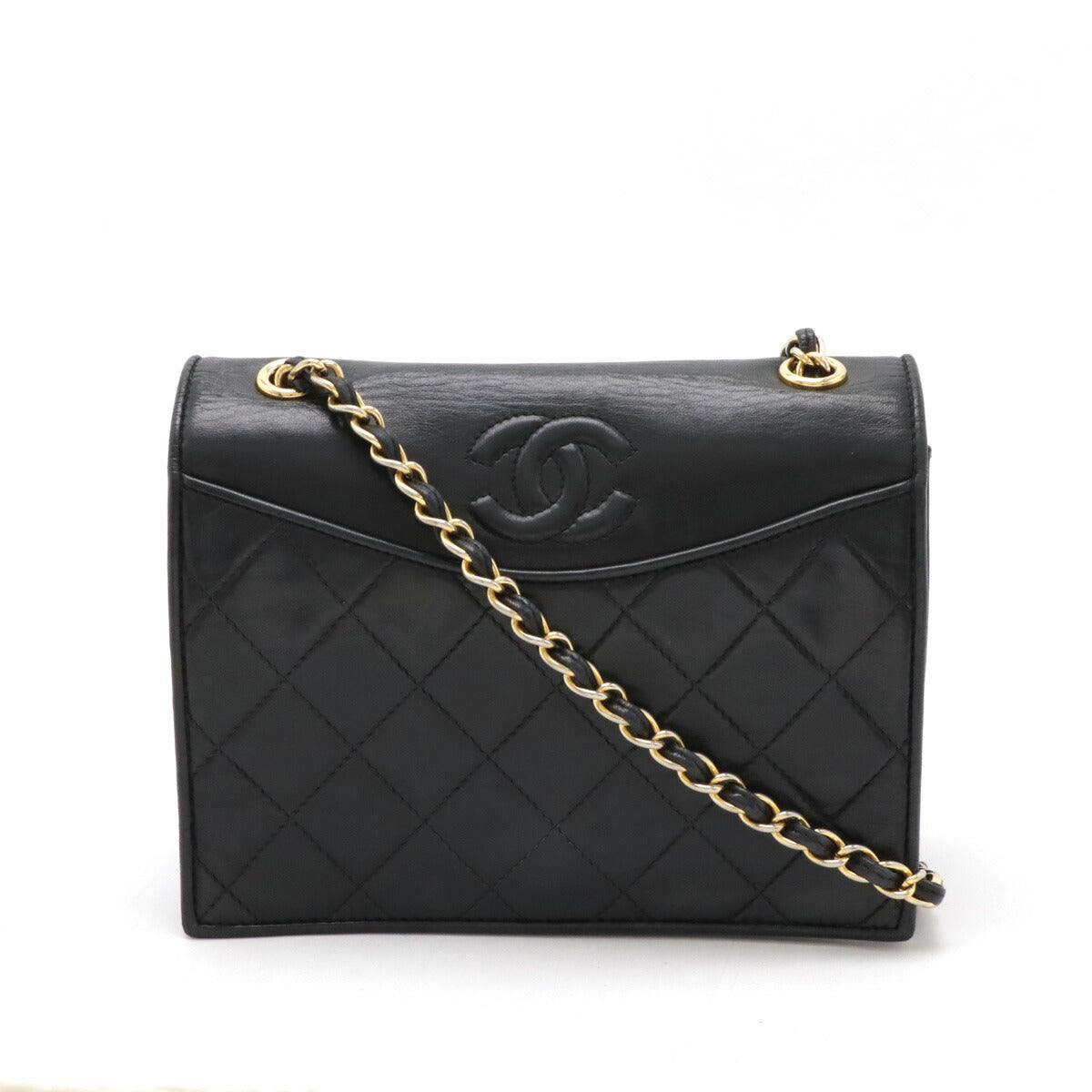 Chanel Matelasse Leather Shoulder Bag Black