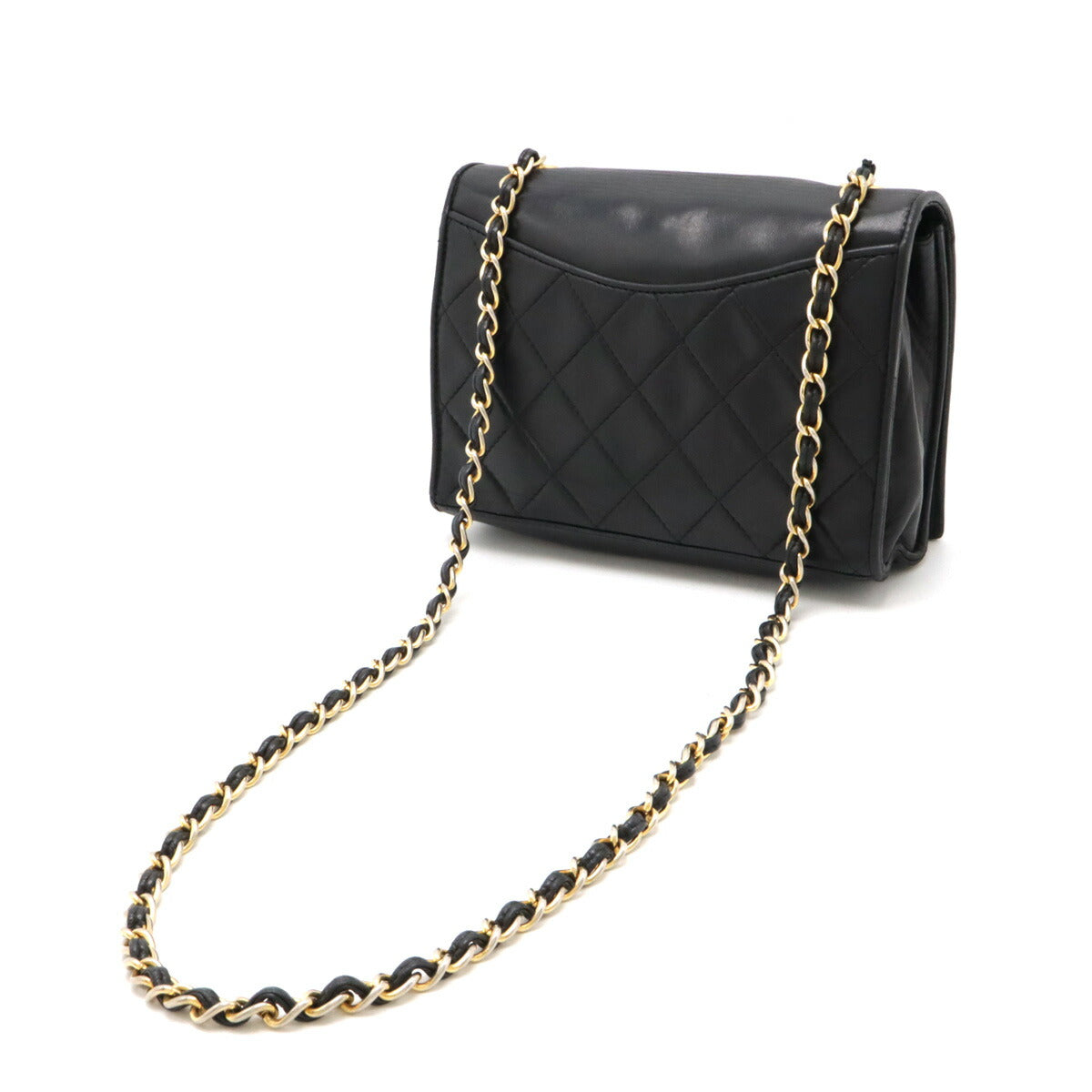 Chanel Matelasse Leather Shoulder Bag Black